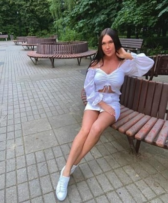 Алина